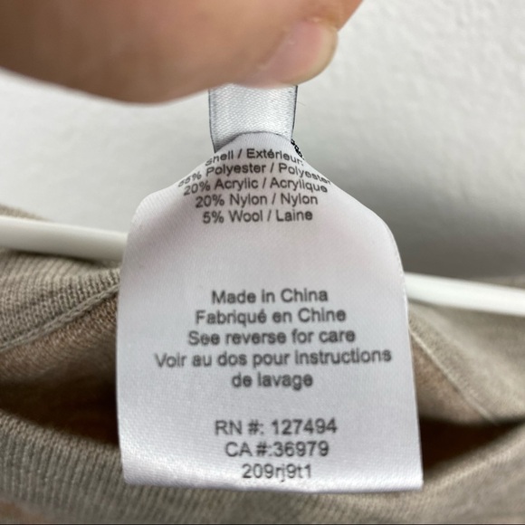 HEARTLOOM Iris Leopard Sweater Joggers, Fawn, XS - Picture 7 of 10